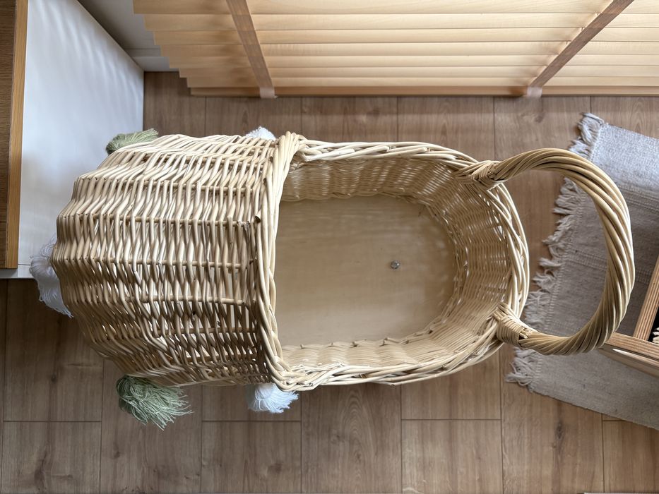 Wiklinowy wozek dla lalek