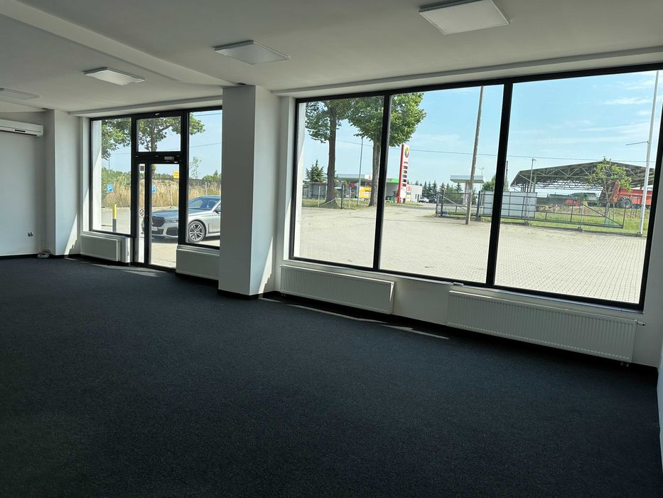 Hala 1020 m2 działka 7000 m2 przy trasie Łódź Sieradz FV cena brutto.