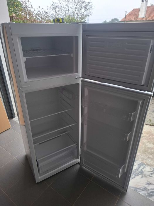 Frigorifico Orima com congelador
