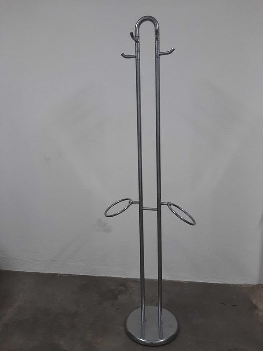 Toalheiro de pé para WC Casa de Banho