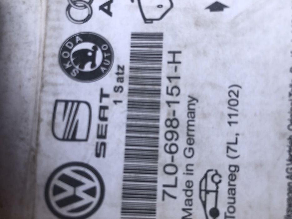 Новые передние колодки VW Touareg 7L0698161H