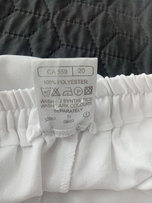 Spodnie rybaczki białe damskie