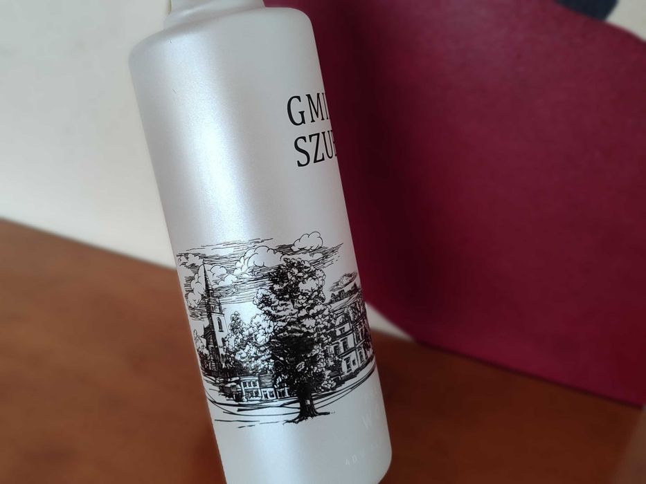 Garrafa (vazia) de vodka polaca Gmina Szubin