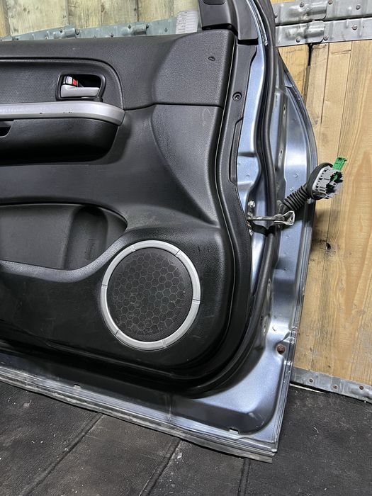 Двері Grand Vitara передня ліва водійська дверка дверь
