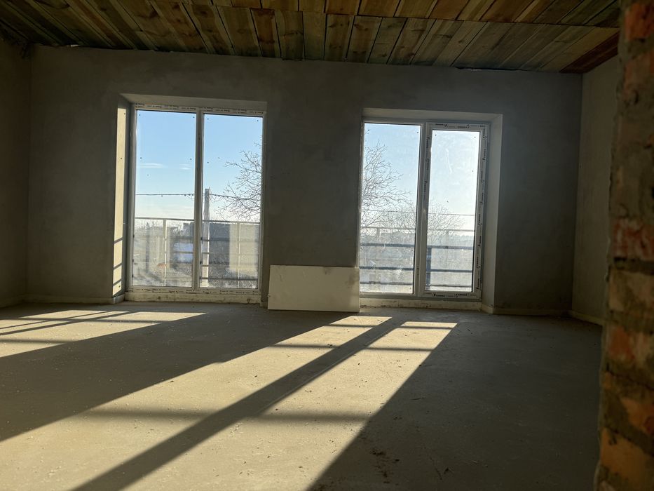 Великий  таунхаус з дизайн проєктом!