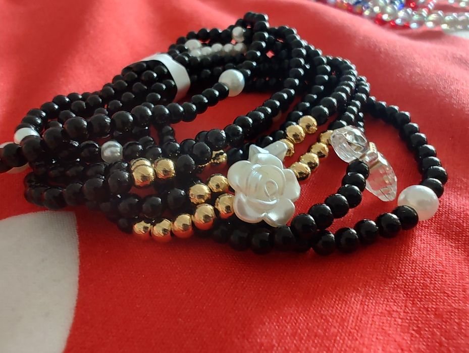 Zestaw 8 bransoletek handmade prezent