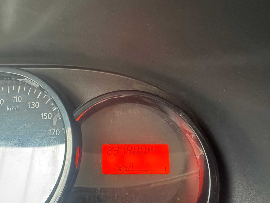 DACIA DOKKER VAN CONFORT 1.6 BENZYNA 2013, VAT 23%, kupiony w PL salon