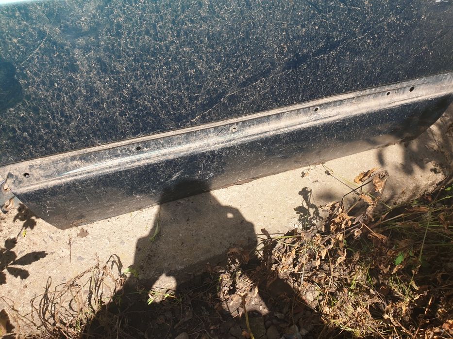 Дверки кузовні запчастини Golf 3