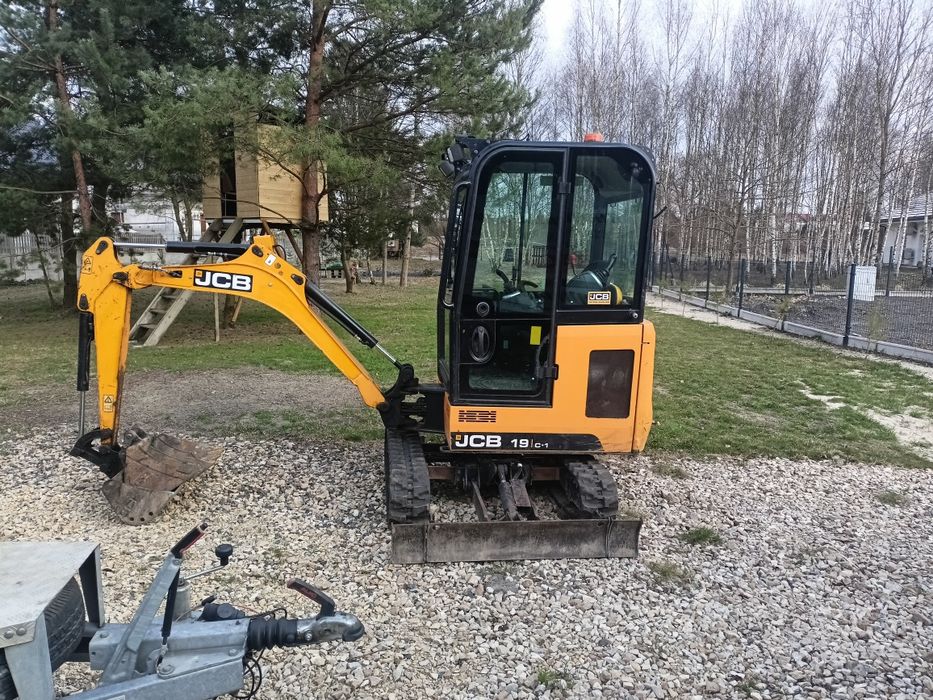 Minikoparka JCB 19C-1
