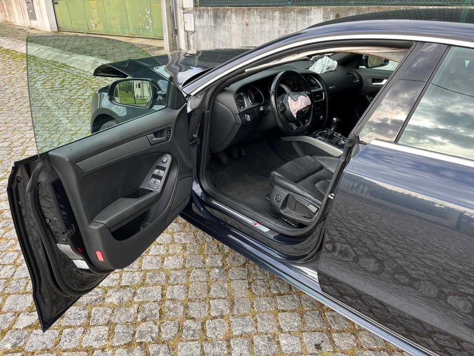 Audi A5 2.0TDI S-Line 150cv