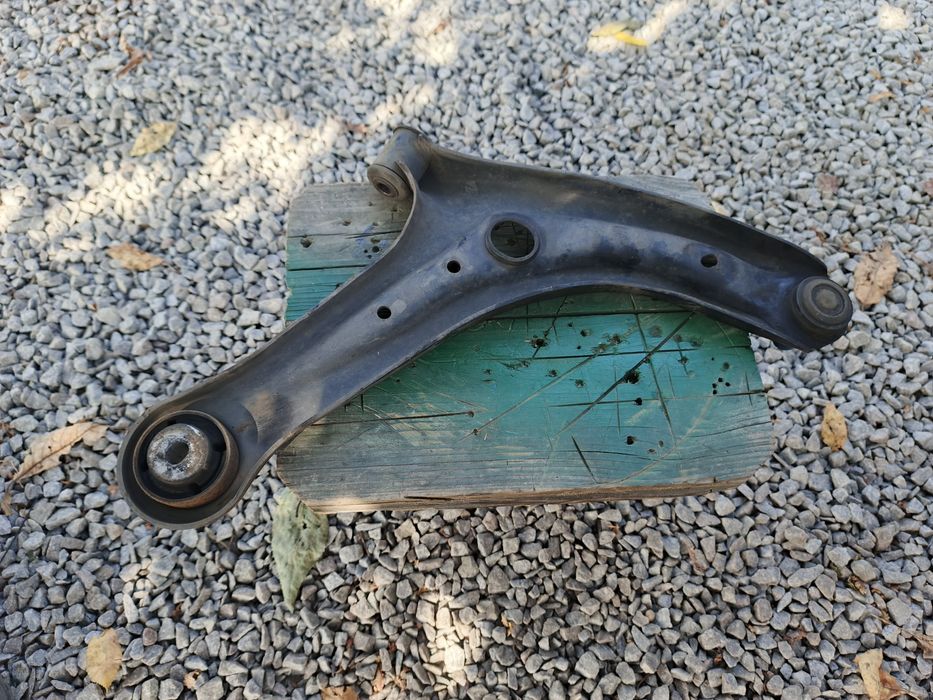 Важіль з авто Форд Фієста лівий