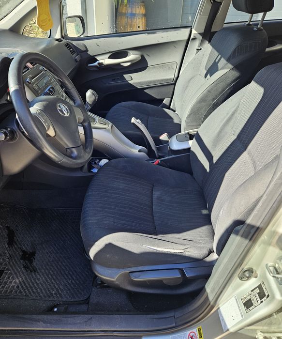 Toyota Auris D-4D DE 2007, Diesel, Automático — photo 4