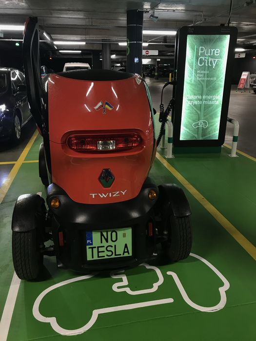 Renault TWIZY wersja Life 80 salon 38 tys km na B1