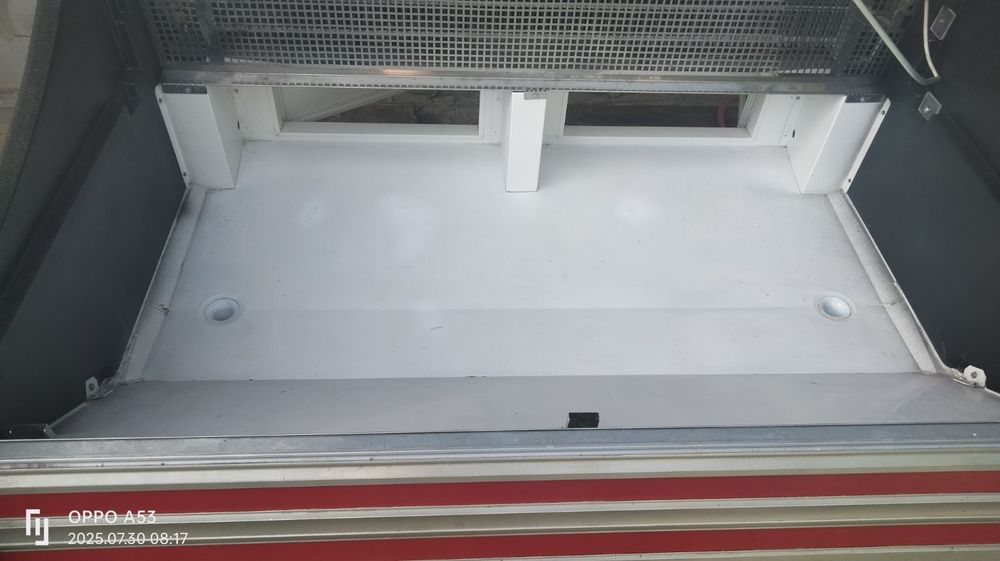 Продам  2 холодильні вітрини