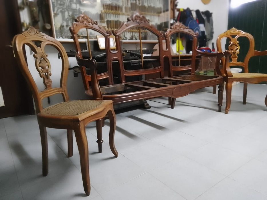 Canapé e cadeiras Luís XV