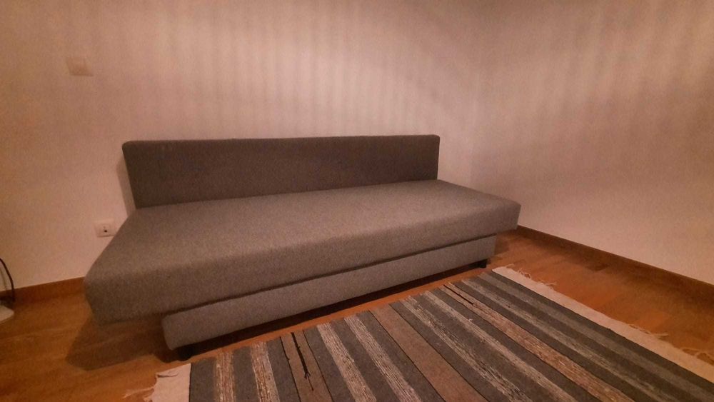 Sofá Cama Ikea com arrumação ASARUM