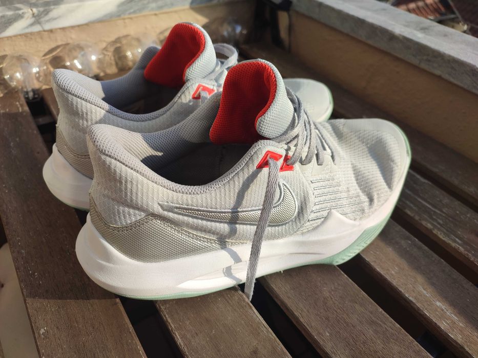 Nike Precision 5