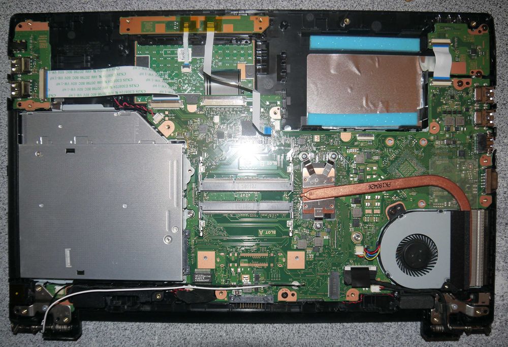 Материнська плата та інше Тошиба Satellite pro a50 i3-6100U