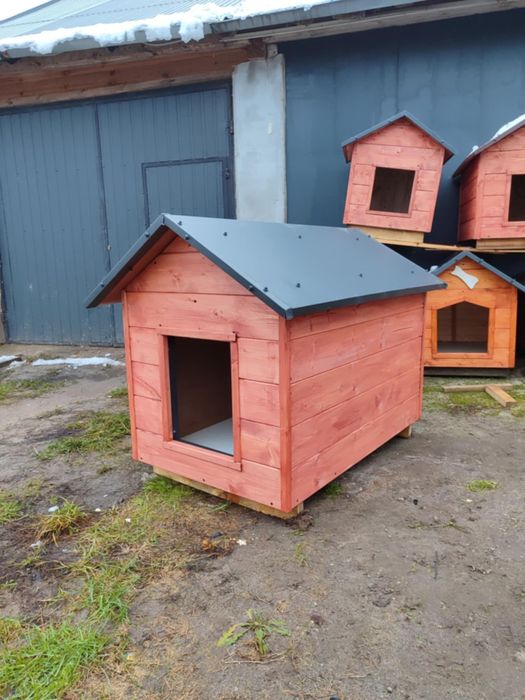 Buda dla psa ocieplana solidna duża