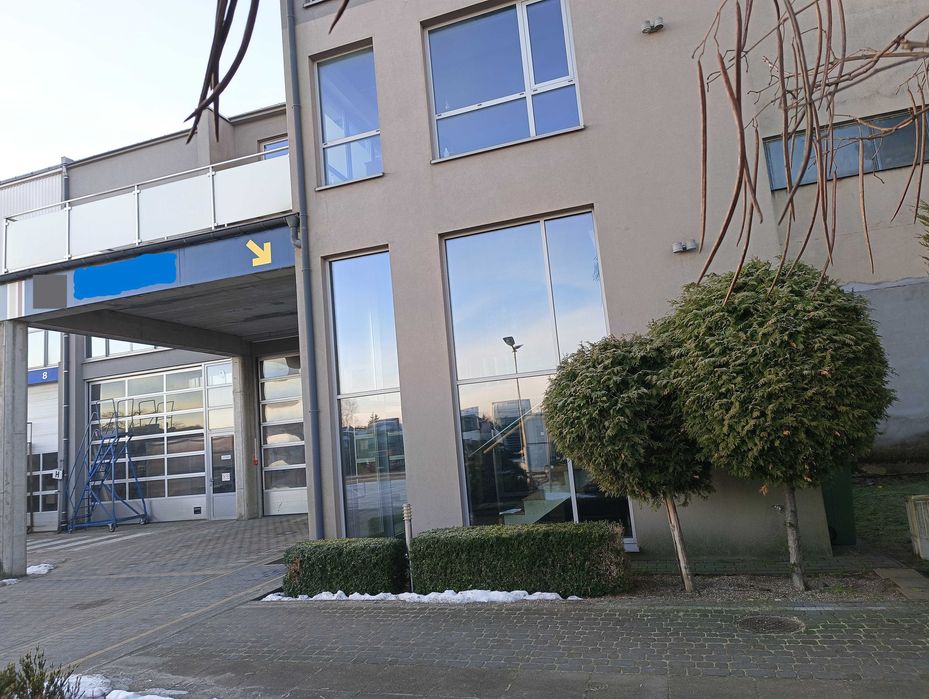 Lokal ok 450 m2,  biura, sala konferencyjna, 2 kondygnacje. Etmus