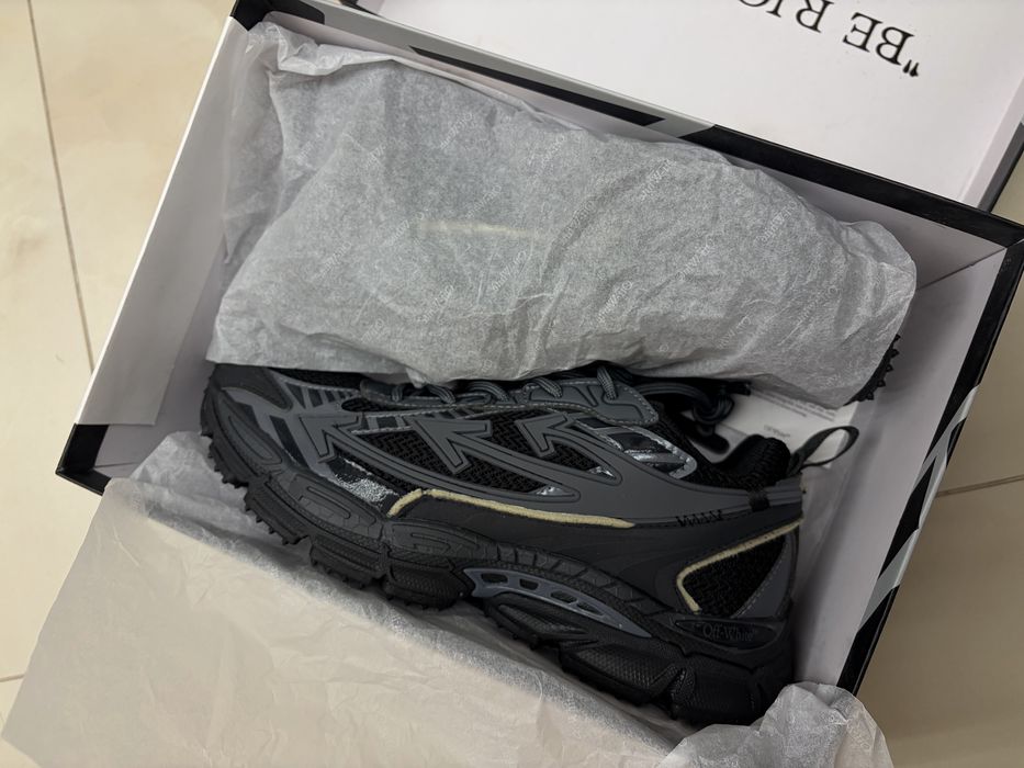 Off-white кросівки оригінал