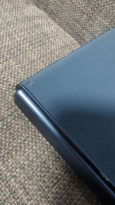 Смартфон Moto razr 2025 8/256