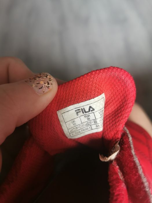 Czerwone buty Fila 28
