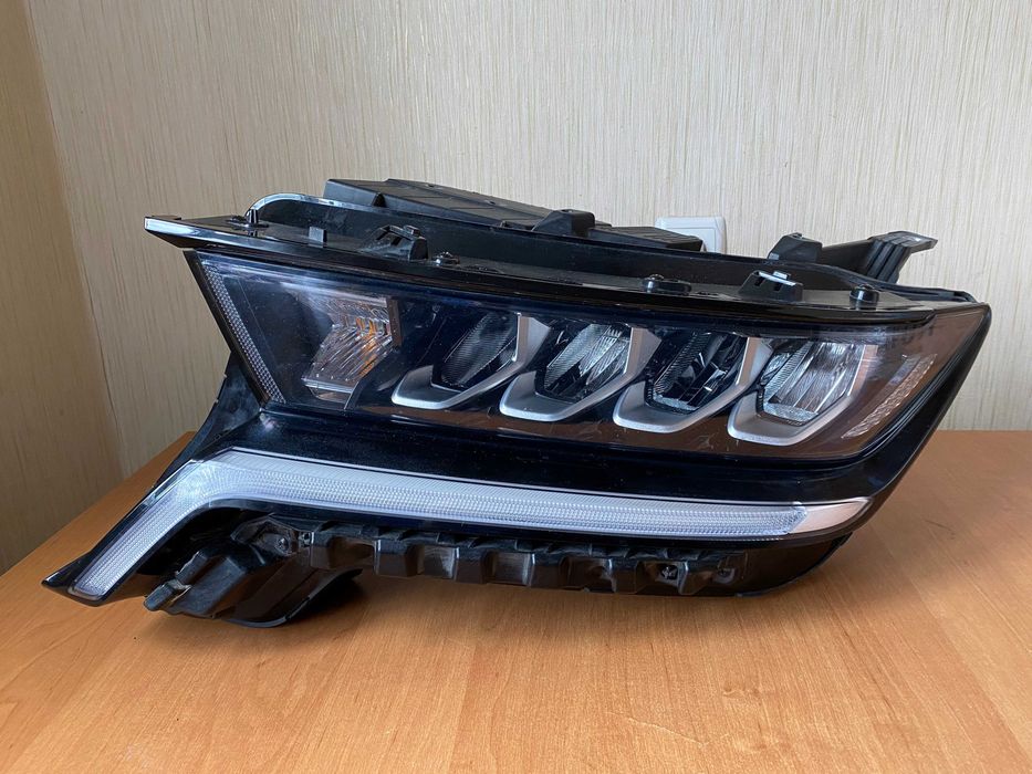 ОРИГІНАЛ Фара Kia Sorento 2021-2023