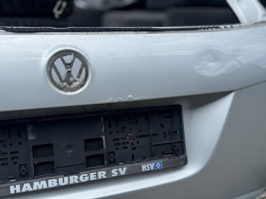 Ляда Golf 5 срібна кришка багажника універсал LA7W гольф 5