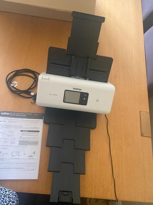 Brother ADS-4500W Scanner de Secretária com Rede Cablada e WiFi