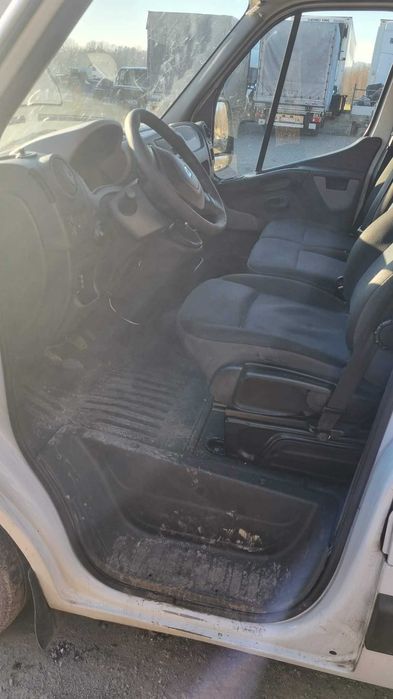 Renault Master 9 os, krótki, 2x Klima, 2x Ogrzewanie, Webasto, Hak