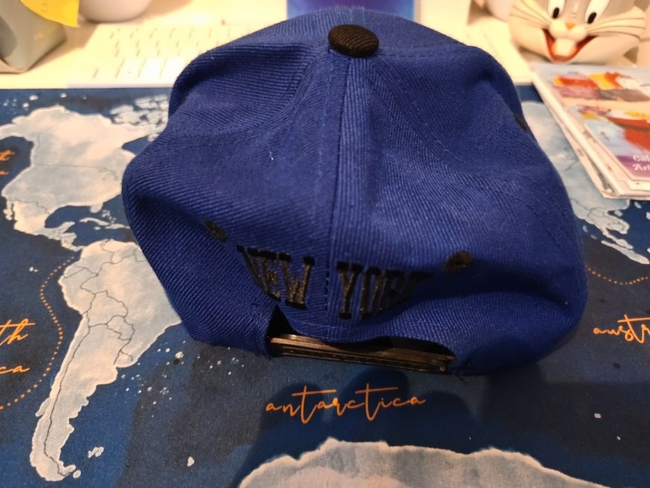 Vendo boné  azul às cores verdadeiro loja de Londres chapéu bom estar