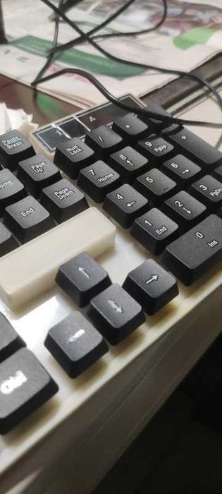 Teclado KM6 Continente