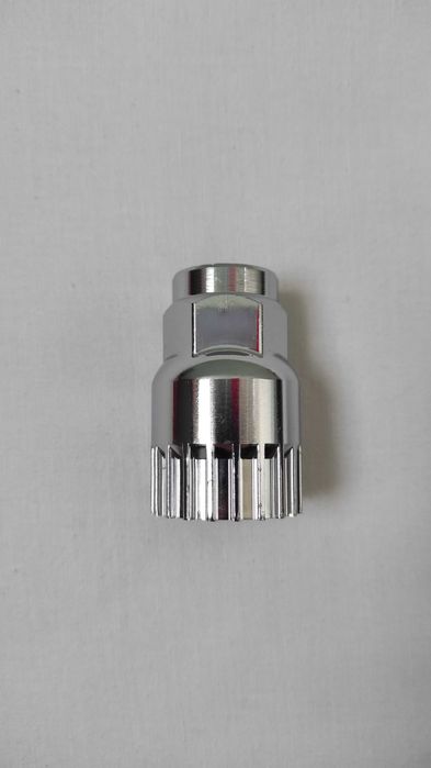 Ключ для зняття картриджа каретки велосипеда