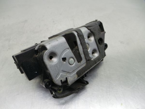 Fechadura / fecho porta trás direito FORD Fiesta VI (CB1, CCN)