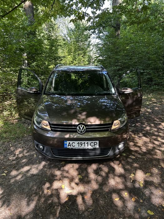 Volksvagen Touran 2014