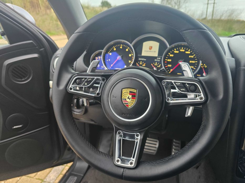 Cayenne Turbo 450cv 4.5 V8 c/ kit GPL