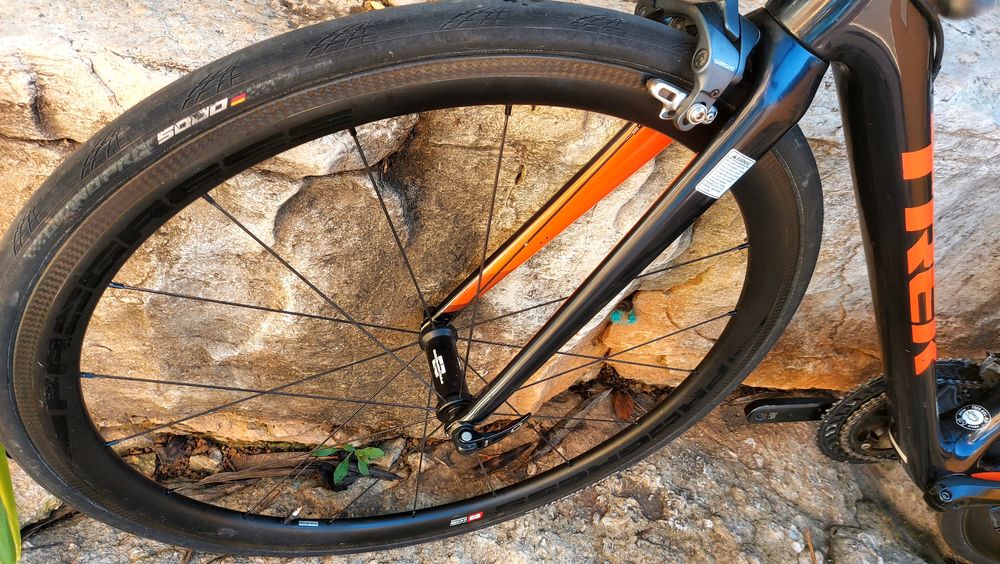 V....Rodas Progress Carbono