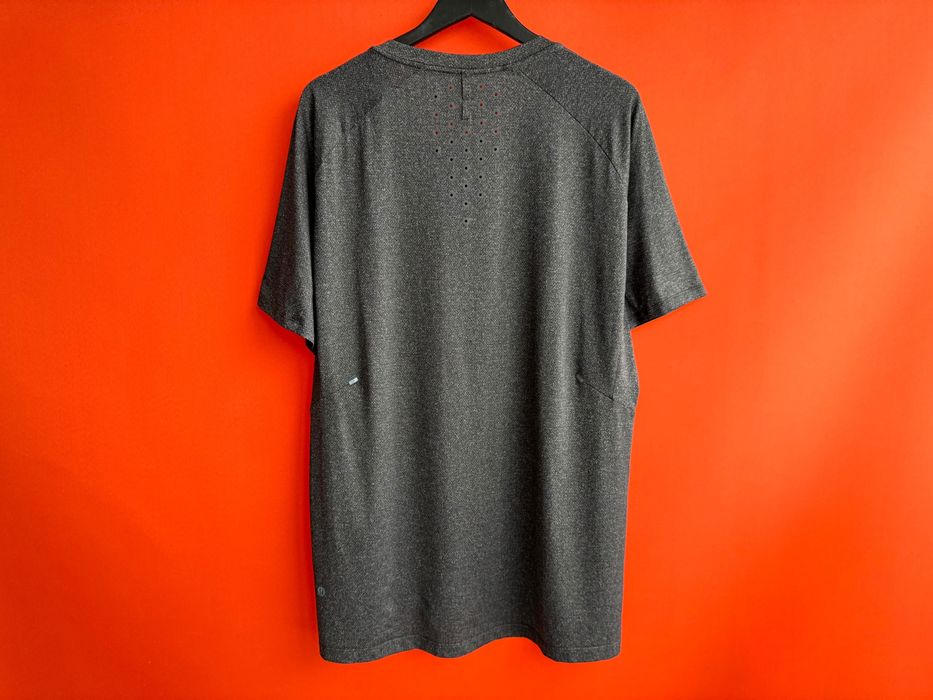 LULULEMON Оригінал чоловіча спортивна футболка розмір XL XXL 2XL