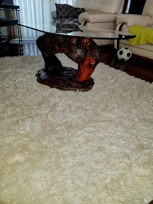 Bonita mesa de centro decorativa