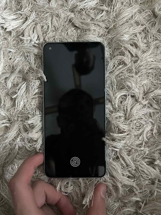 Mam na sprzedaż telefon Oppo Reno 6 5G