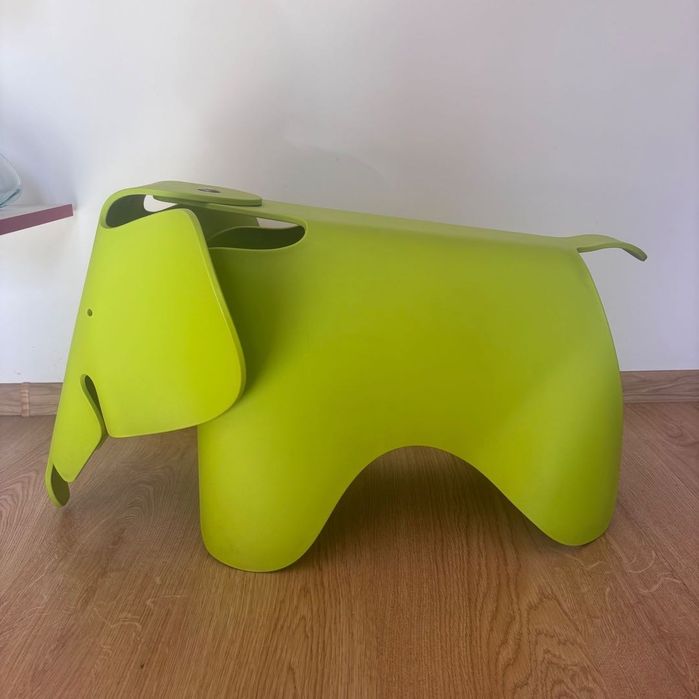 Vitra Elephant proj. Charlesa i Raya Eamesów