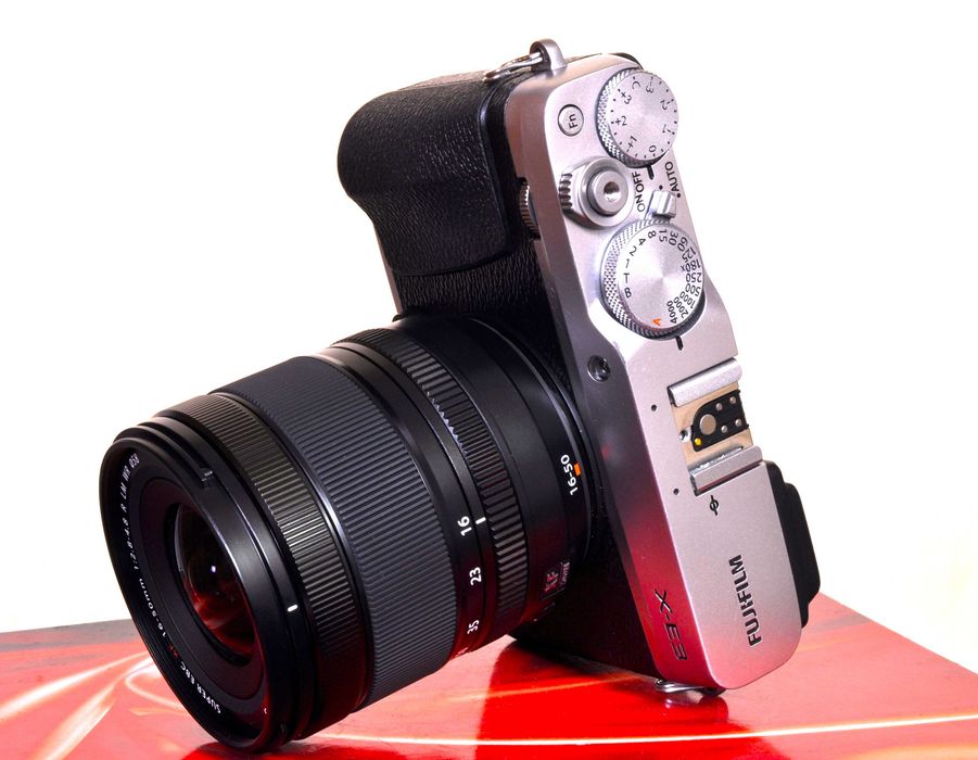 Fuji X-E3 como nova + XF 16x50 WR, nova, fatura e garantia 3 anos