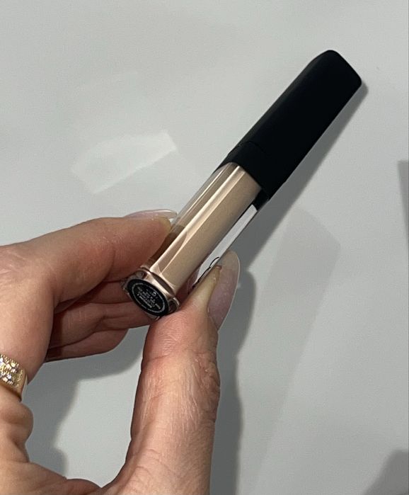 Nars Radiant Creamy Concealer 1.4 ml w odcieniu Custard
