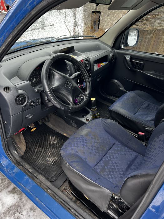 Peugeot partner 1.6 HDI