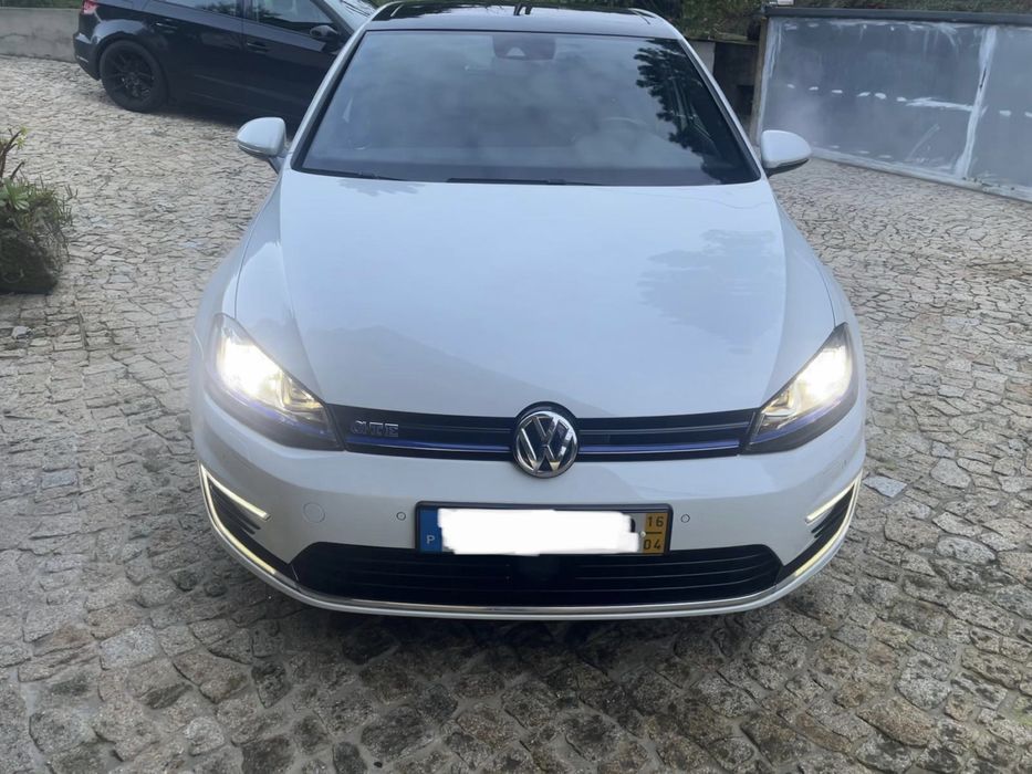 Volkswagen Golf GTE Híbrido Plugin