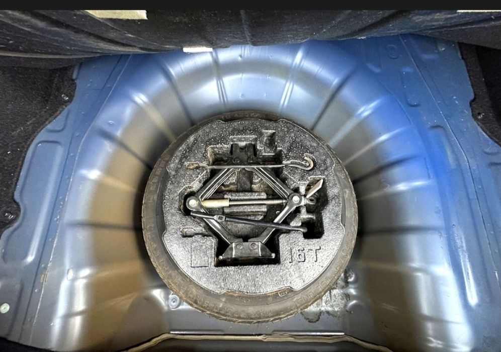 Hyundai Elantra  2013г.  ИДЕАЛ!