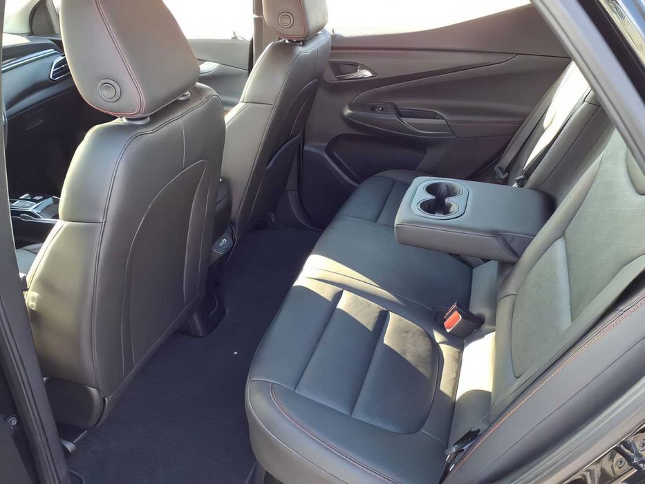 Chevrolet Bolt EUV LT      2023