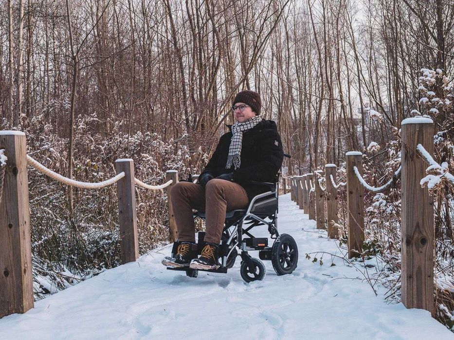 Wózek inwalidzki elektryczny Medilife wow - Refundowany 100% skontaktuj sie z nami. Składany, lekki, 2 baterie - Mobimed.com.pl