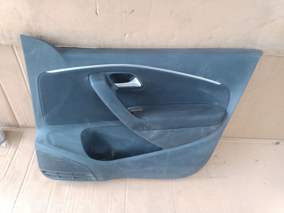 Polo 6c VI boczek prawy przód 5 drzwiowy